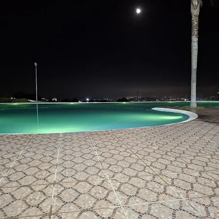 Apartment With Pool Hoevelaken